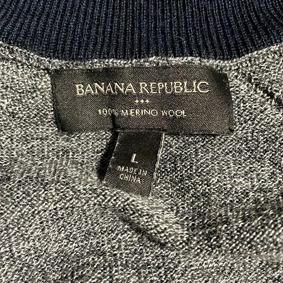 Men’s Wool Banana Republic zip sweater. Large - Picture 5 of 7